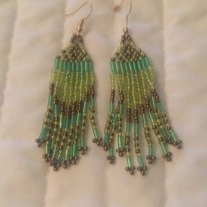 Aretes hechos a mano